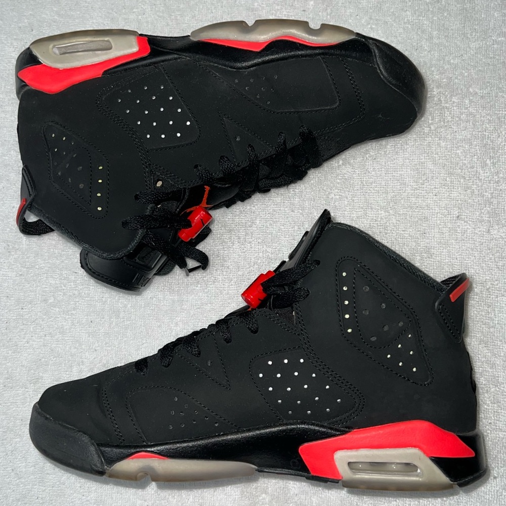 Air Jordan retro 6 “Infared”